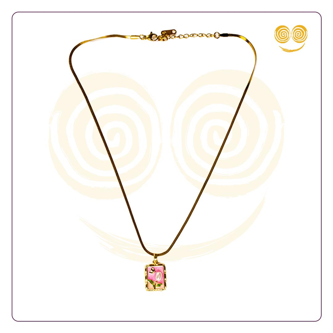 Pinterest Style Elegant Neck Pendant